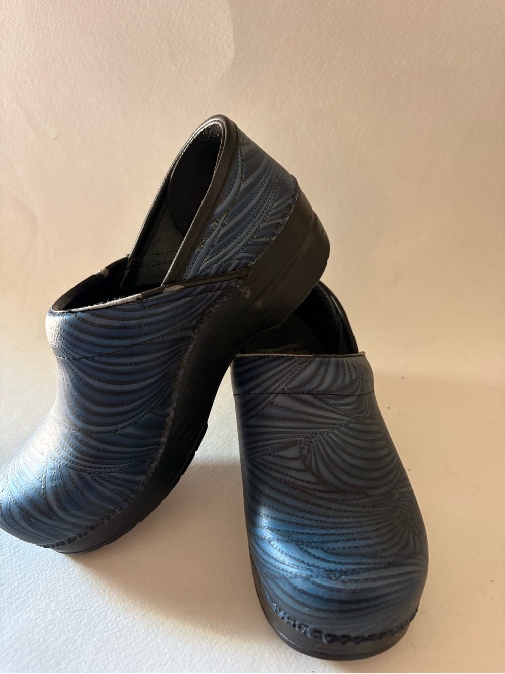 DANSKO Navy Blue and Black Swirl, Textured Slip-On Clogs NEW